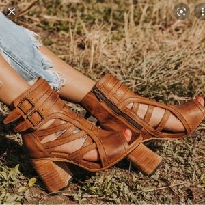 Freebird Tiara Tan